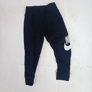 Kids Size 4 XS Nike Black Sweatpants with White Logo
